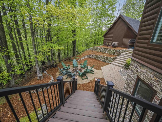 2506 Hawks Eye Dr, Bellaire, MI 49615