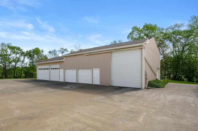 8300 W X Ave, Schoolcraft, MI 49087 - view of garage