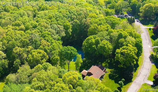 8210 Pine Ridge Dr, Clarkston, MI 48346 - aerial view of a heavily wooded area