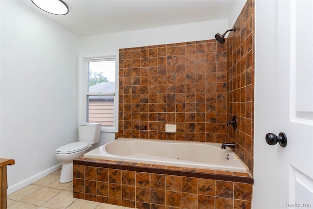8713 Hupp Ave, Warren, MI 48089 - full bathroom featuring toilet, tile patterned flooring, tiled shower / bath, and baseboards
