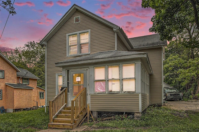 2149 Luella St, Kalamazoo, MI 49001 - view of front facade with entry steps and a shingled roof