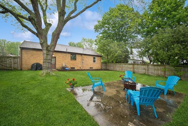 514 Granada Ave, Saint Joseph, MI 49085 - view of yard featuring a fire pit
