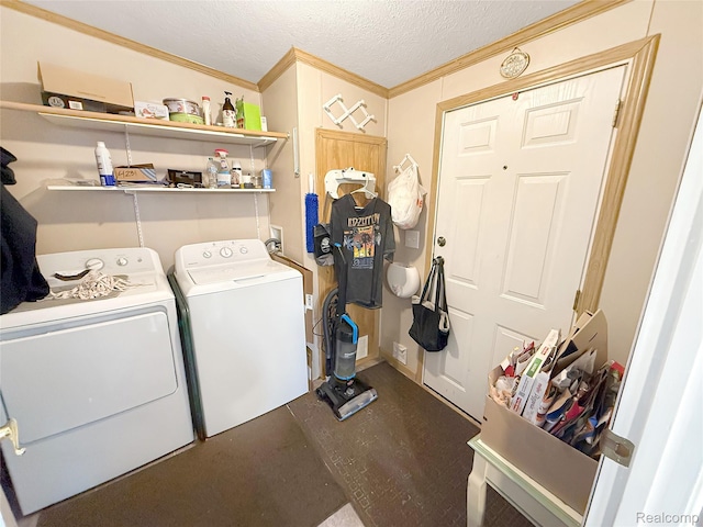 91 Sangam Pl, Swartz Creek, MI 48473 - washroom featuring ornamental molding, independent washer and dryer, and a textured ceiling