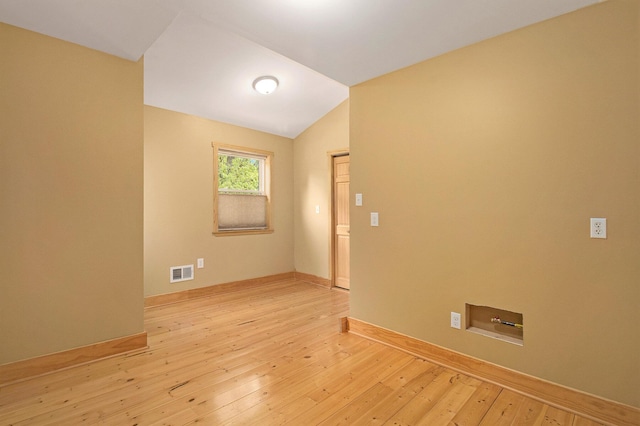 916 Brooks St, Ann Arbor, MI 48103 - photo 32