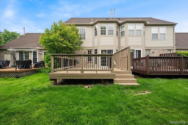 4632 Hunters Cir W, Canton, MI 48188 - back of house with a deck and a yard