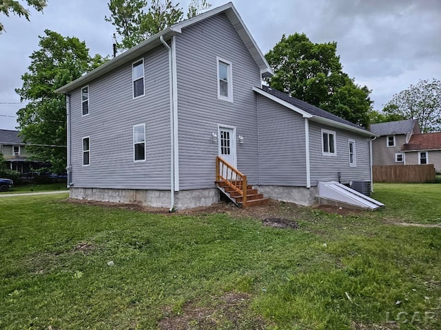 17045 Mill St, Hudson, MI 49247 - rear view of house with entry steps