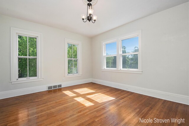 470 Crescent St NE, Grand Rapids, MI 49503