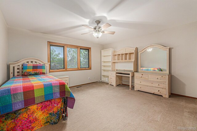 3870 Glen Falls Dr, Bloomfield Hills, MI 48302 - bedroom with light colored carpet, baseboards, and a ceiling fan