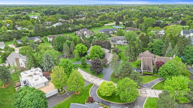 3870 Glen Falls Dr, Bloomfield Hills, MI 48302 - aerial perspective of suburban area