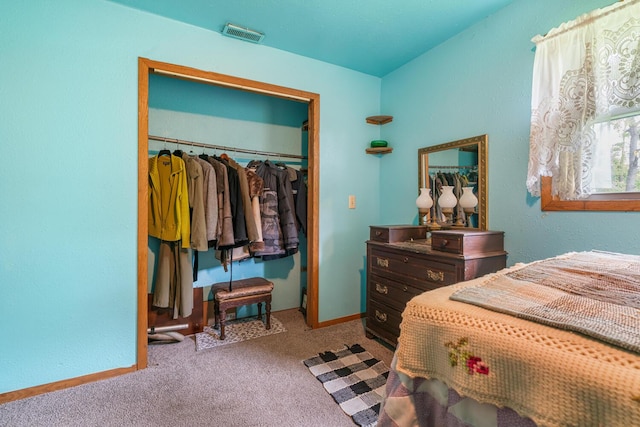 75 Taylor Ave, Battle Creek, MI 49037 - bedroom with carpet and a closet