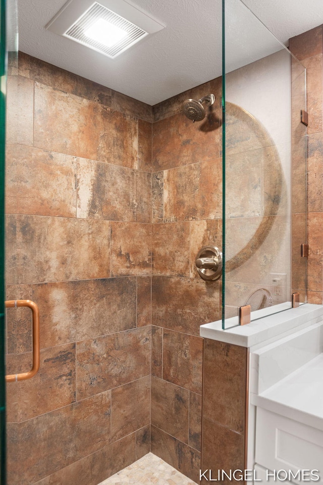 127 Emmet St, Grand Haven, MI 49417 - bathroom with a stall shower