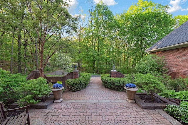 3283 Foxfire Dr, Milford, MI 48380 - view of patio