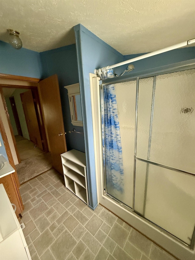 59 Clydesdale Dr, Mount Morris, MI 48458 - full bath with a shower stall and a textured ceiling