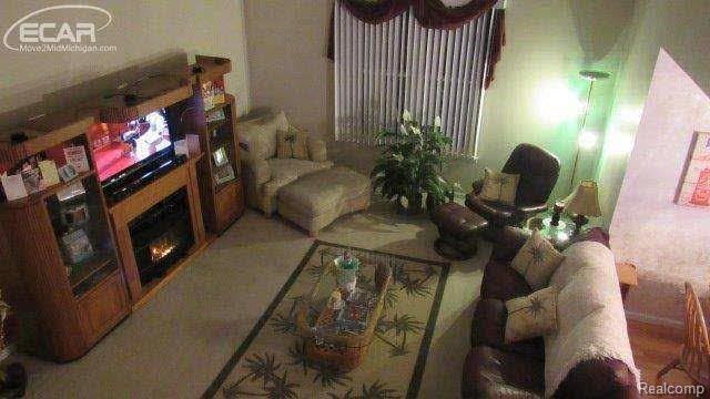 5400 Bright Creek Ct, Flint, MI 48532 - view of living area