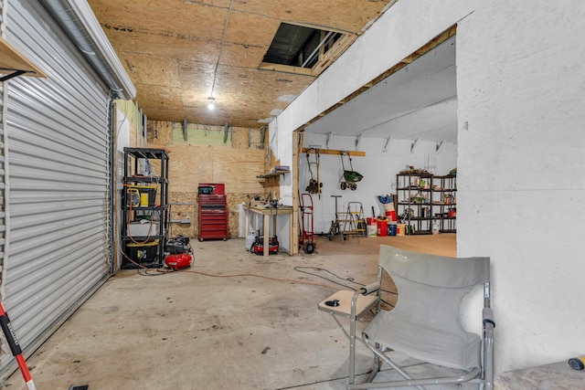 11245 Antcliff Rd, Brooklyn, MI 49230 - view of garage