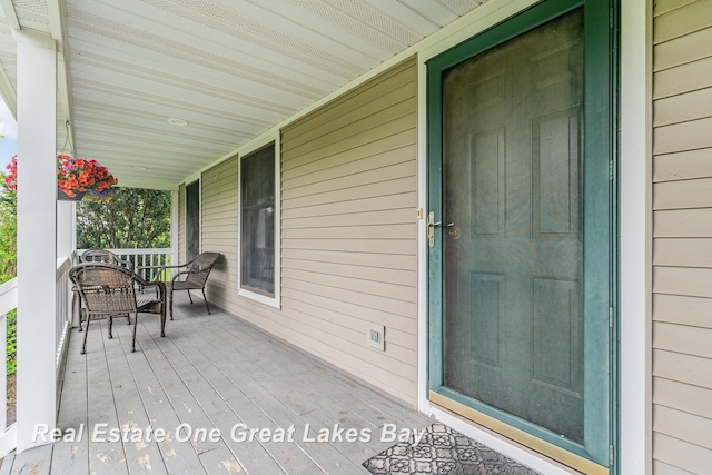 2203 Bullock Rd, Lapeer, MI 48446 - view of wooden porch