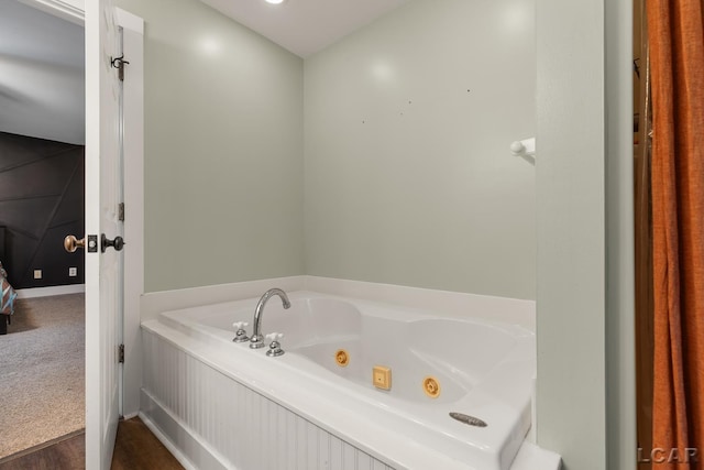 2803 Spielman Rd, Adrian, MI 49221 - full bath with a jetted tub