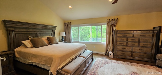 5084 Champlain Cir W, Bloomfield, MI 48323 - bedroom featuring dark wood-style flooring, lofted ceiling, baseboards, recessed lighting, and ceiling fan