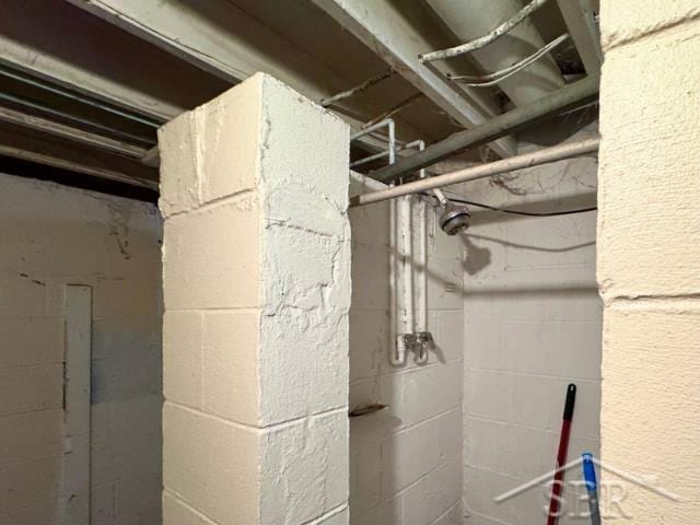 7200 Danny Dr, Saginaw, MI 48609 - view of utility room