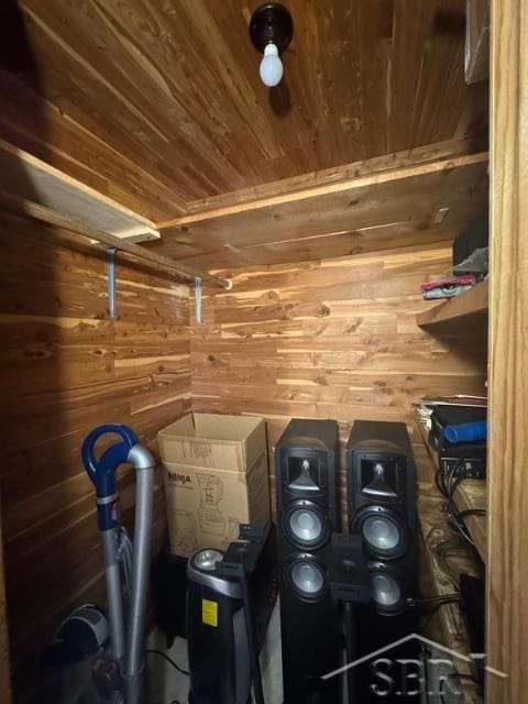 7200 Danny Dr, Saginaw, MI 48609 - view of storage area