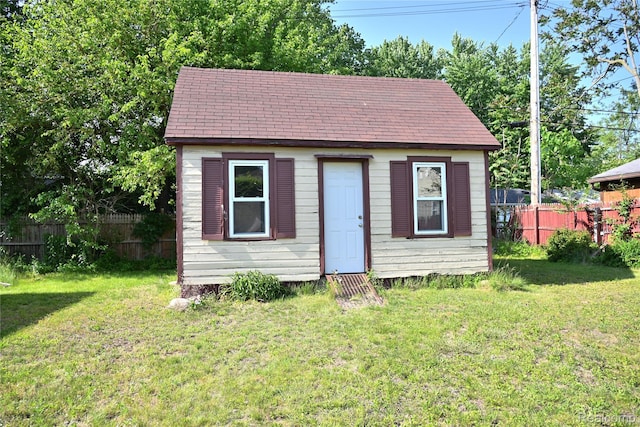 23744 Liddle St, Brownstown, MI 48183 - view of outbuilding