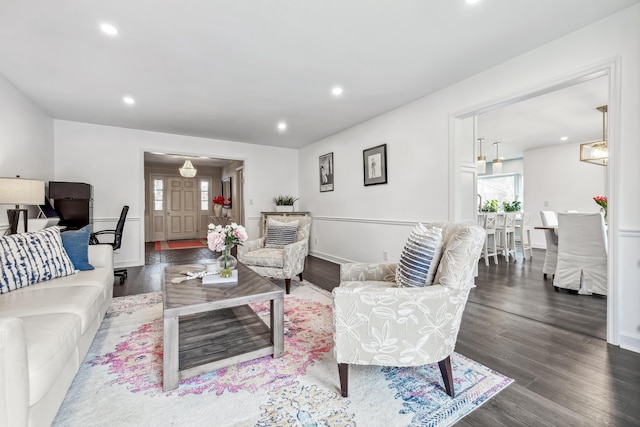 4396 Laurel Dr, Saint Joseph, MI 49085 - living room featuring wood finished floors, recessed lighting, and baseboards