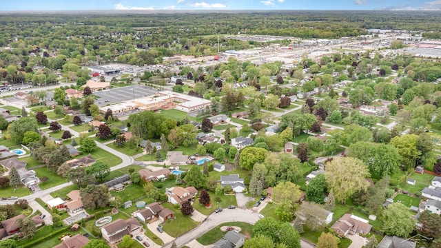 5211 S Gatesboro Dr, Saginaw, MI 48603 - aerial view of property and surrounding area