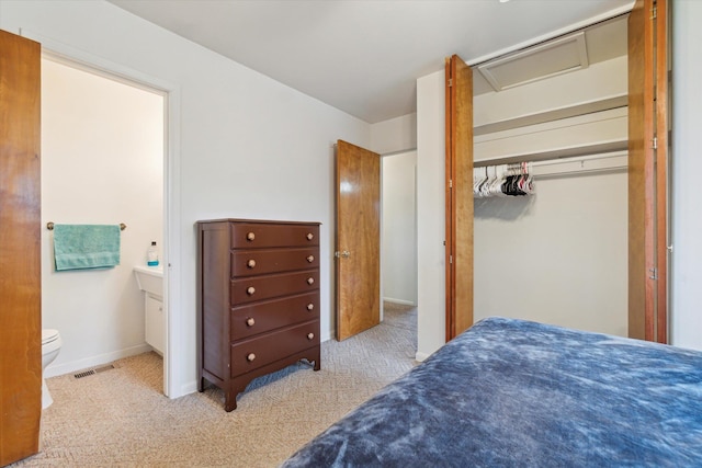 5371 Durwood Dr, Swartz Creek, MI 48473 - bedroom with carpet flooring, a closet, and baseboards