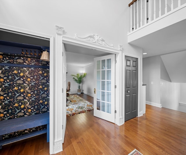 1150 Heatherlea Ct, Canton, MI 48188 - entrance foyer with wood finished floors and baseboards