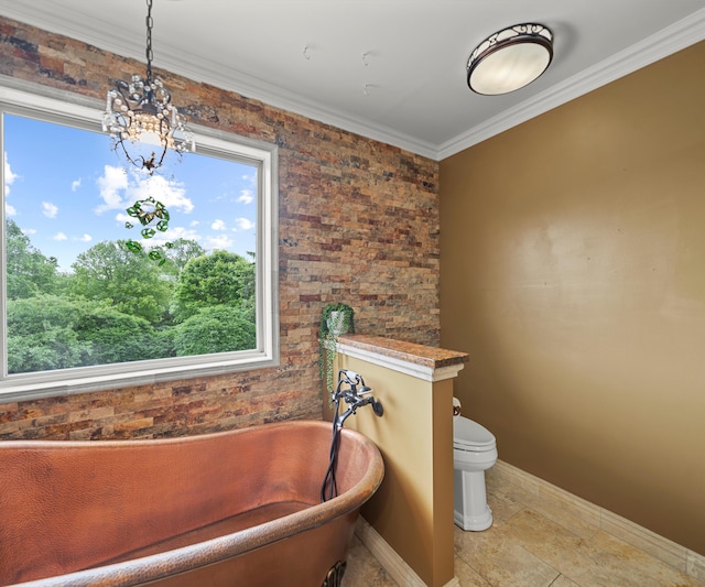 1150 Heatherlea Ct, Canton, MI 48188 - bathroom with a soaking tub, healthy amount of natural light, baseboards, toilet, and ornamental molding