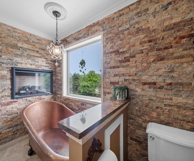 1150 Heatherlea Ct, Canton, MI 48188 - full bathroom featuring plenty of natural light, a soaking tub, toilet, and ornamental molding