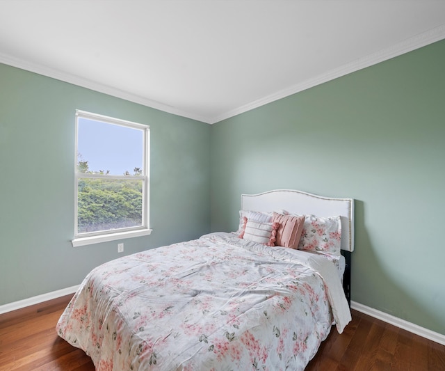 1150 Heatherlea Ct, Canton, MI 48188 - bedroom with baseboards, wood finished floors, and ornamental molding