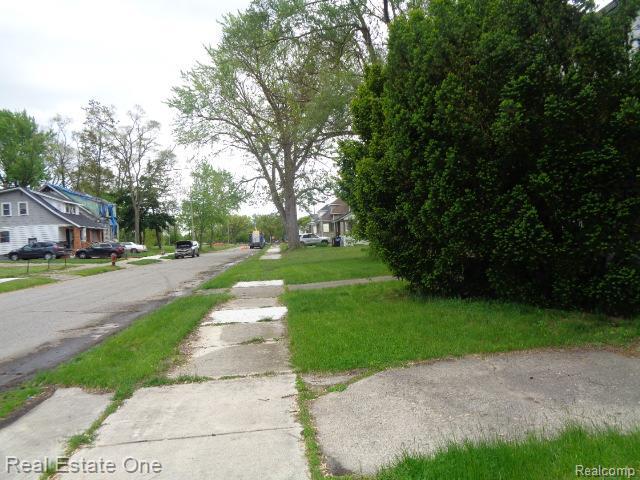 13493 Conley St, Hamtramck, MI 48212 - view of asphalt street featuring sidewalks
