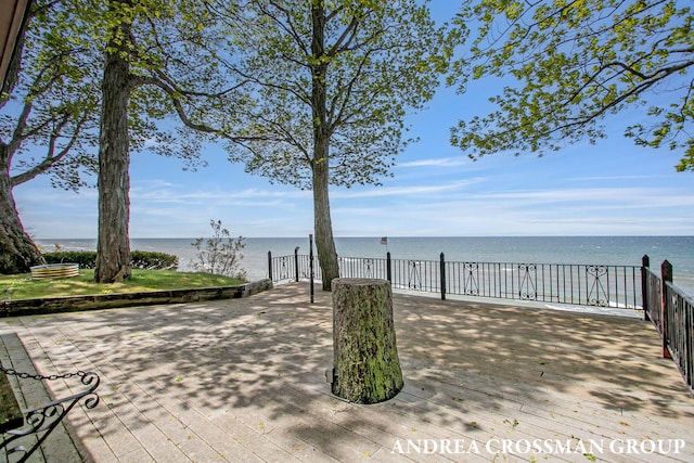5011 Rosabelle Beach Ave, Holland, MI 49424 - view of community with a water view