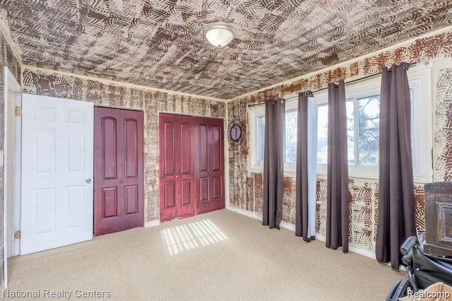 29249 Everett St, Southfield, MI 48076 - foyer with carpet