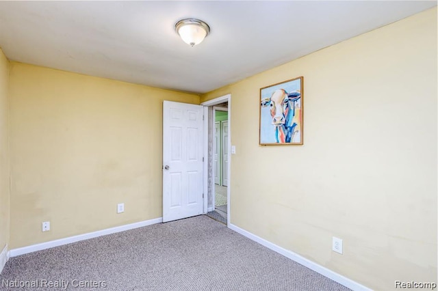 29249 Everett St, Southfield, MI 48076 - unfurnished room with baseboards and carpet