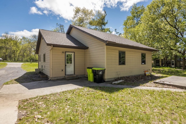 817 Hannah Ave, Traverse City, MI 49686 - photo 2