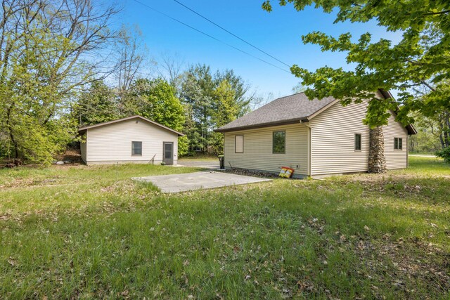 817 Hannah Ave, Traverse City, MI 49686 - photo 22