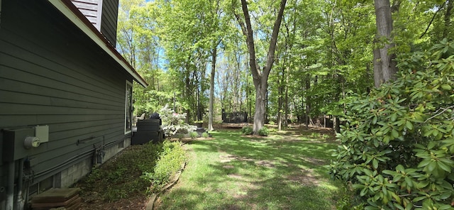 4447 Deer Creek Dr, Norton Shores, MI 49441 - view of grassy yard