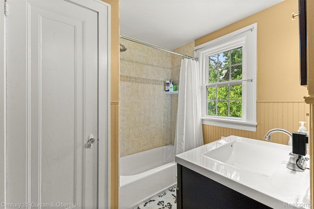 34642 Elm St, Wayne, MI 48184 - bathroom with shower / tub combo with curtain, vanity, and wainscoting