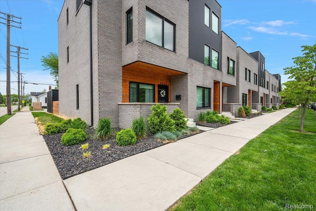 3303 Cochrane, Detroit, MI 48208 - view of property featuring a residential view