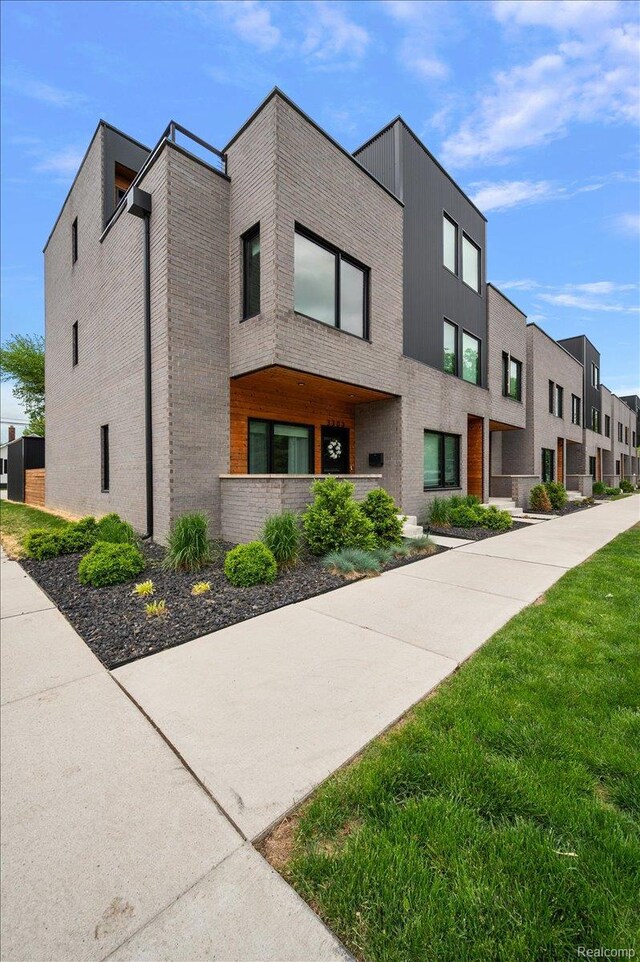 3303 Cochrane, Detroit, MI 48208 - view of building exterior