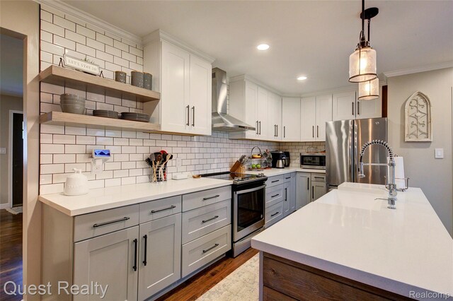 217 E N St, Fowlerville, MI 48836