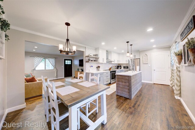 217 E N St, Fowlerville, MI 48836