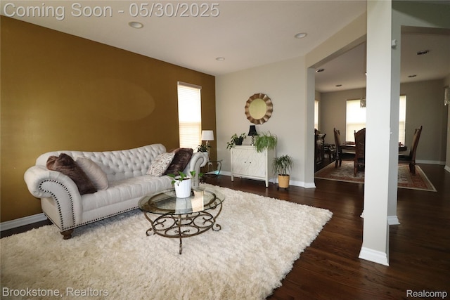 13961 Cobblestone Creek Dr, Belleville, MI 48111 - living area featuring wood finished floors, baseboards, and recessed lighting