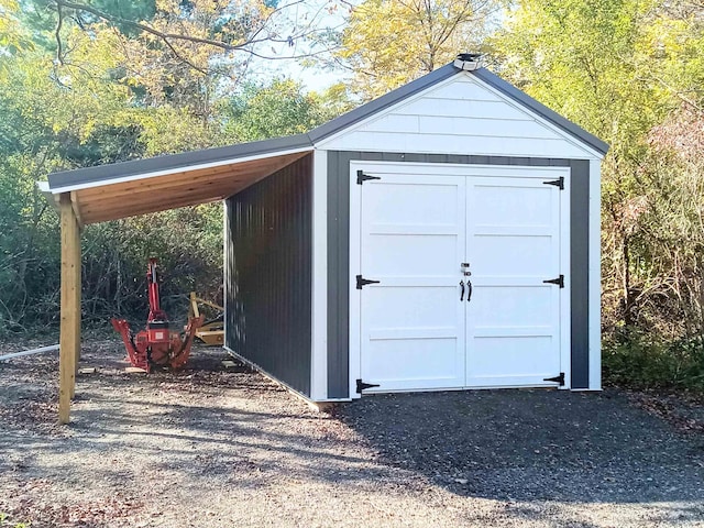 1252 E Frances Rd, Mount Morris, MI 48458