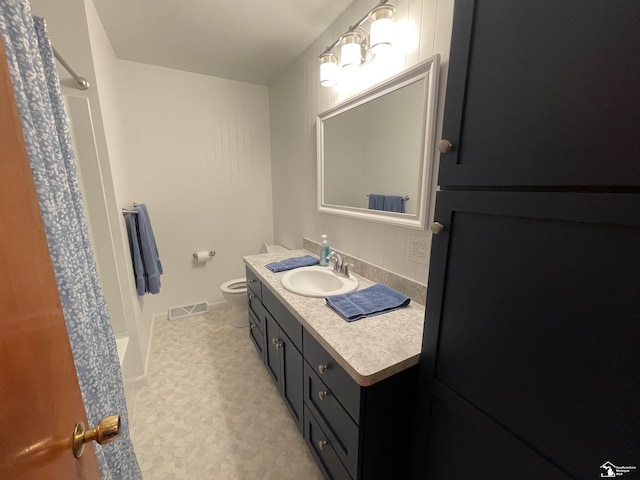 8263 Westwood St, Ida, MI 48140 - bathroom featuring vanity, toilet, and a shower with curtain