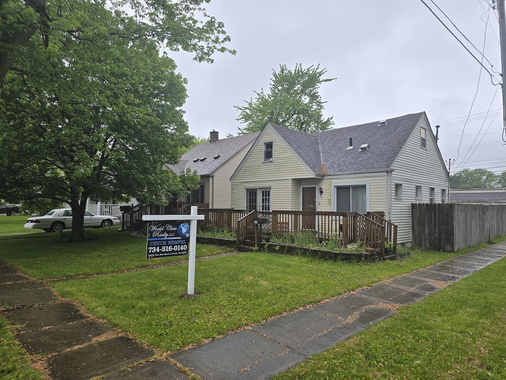 15495 Chelsea, Redford, MI 48239 - photo 1