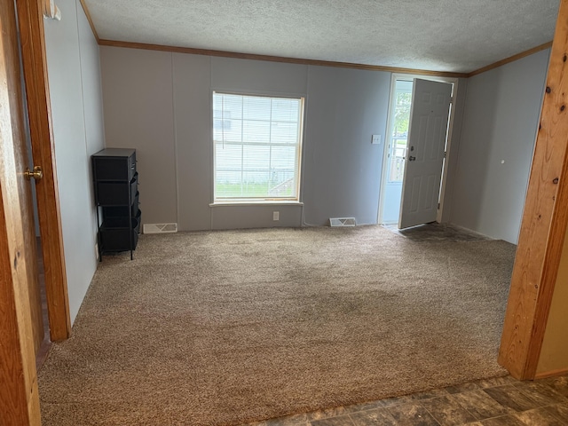 501 N US-131 Hwy # 17, White Pigeon, MI 49099 - carpeted entryway with ornamental molding, healthy amount of natural light, and a textured ceiling