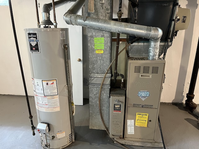 24680 Kenosha St, Oak Park, MI 48237 - utility room featuring water heater and heating unit